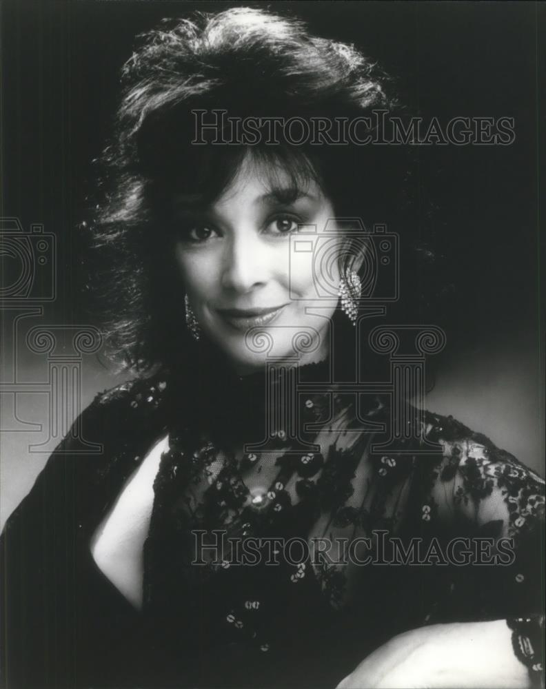 1993 Press Photo Dixie Carter - cvp07903 - Historic Images