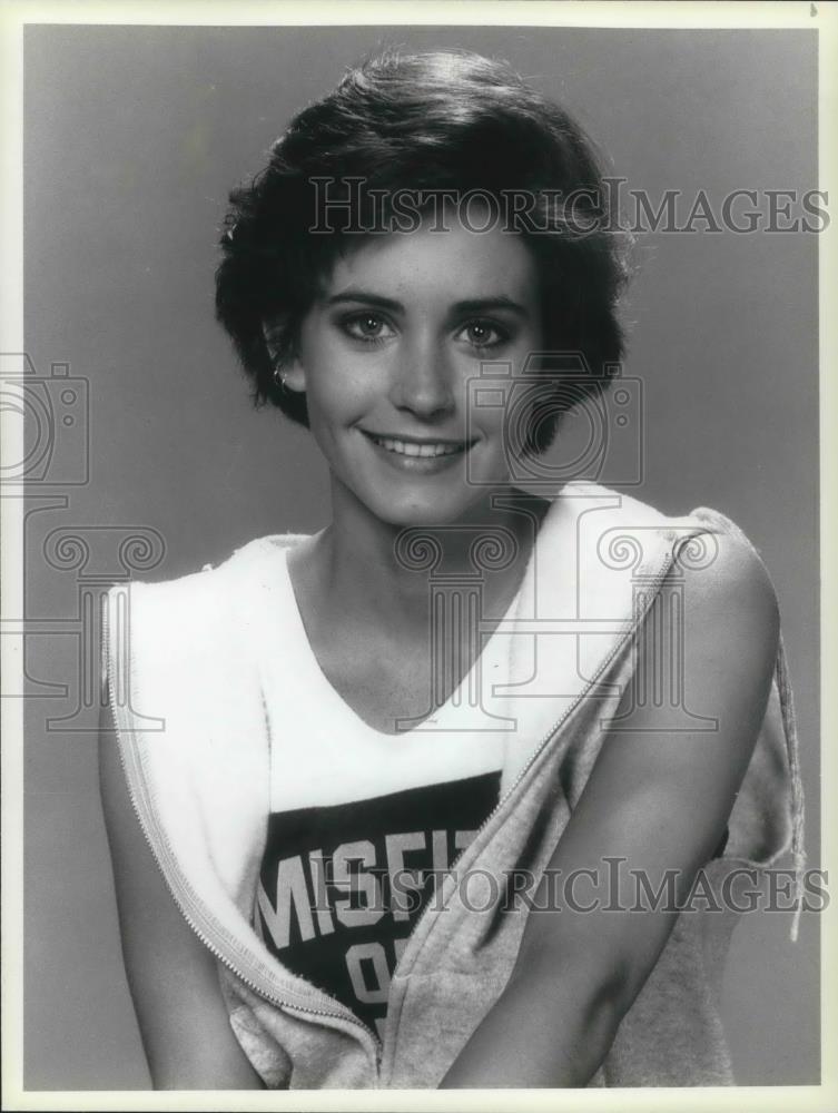 1985 Press Photo Courteney Cox in Misfits of Science - cvp01514 - Historic Images