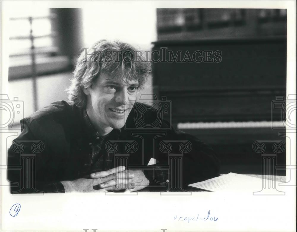1989 Press Photo Stewart Copeland Singer Musician Composer Cleveland Opera - Historic Images