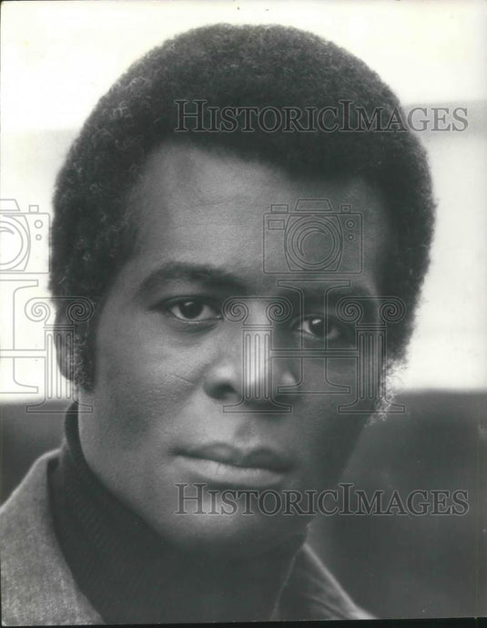 1983 Press Photo Terry Carter in Fall Guy, The Jefferson, 6 Million Dollar Man - Historic Images