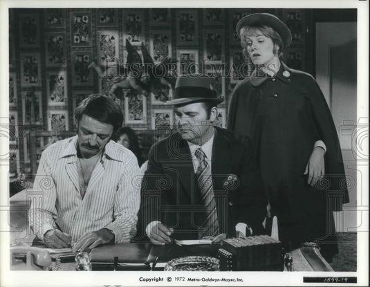 1974 Press Photo Dom De Luise & John Astin in Every Litttle Crook & Nanny - Historic Images