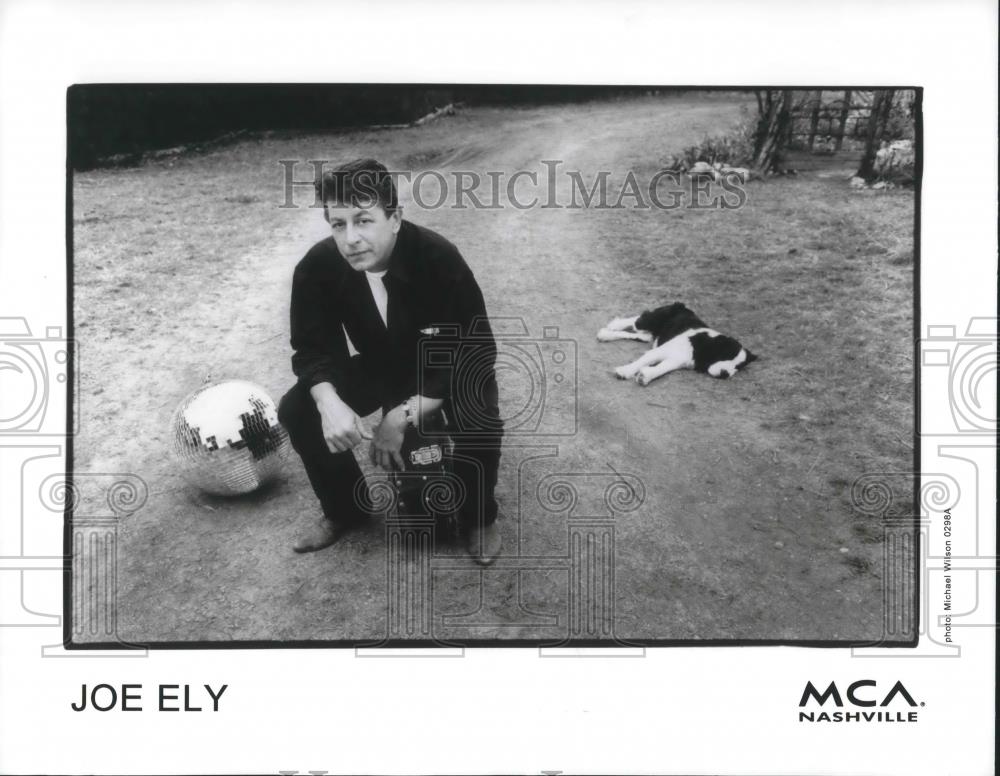 1998 Press Photo Joe Ely - cvp06520 - Historic Images