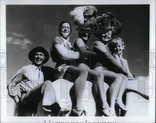 1972 Press Photo George Hanneford Troupe - cvp16353 - Historic Images