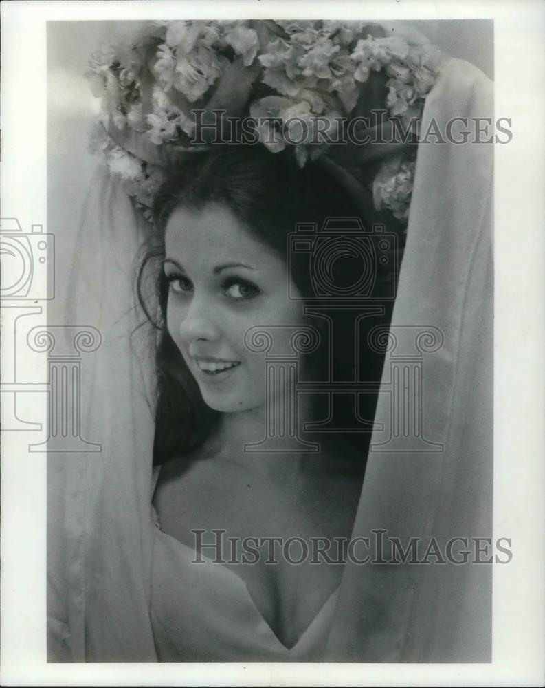 1970 Press Photo Louisa Flaningam in Canterbury Tales broadway stage musical - Historic Images