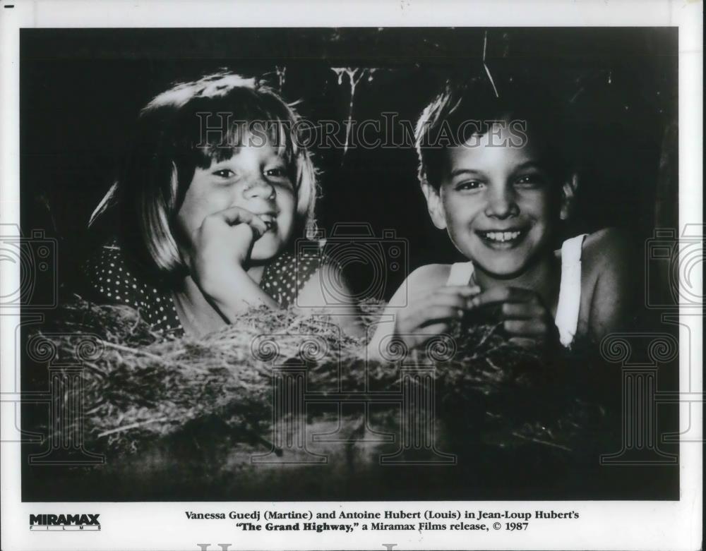 1988 Press Photo Vanessa Guedj & Antione Hubert in The Grand Highway - cvp11504 - Historic Images