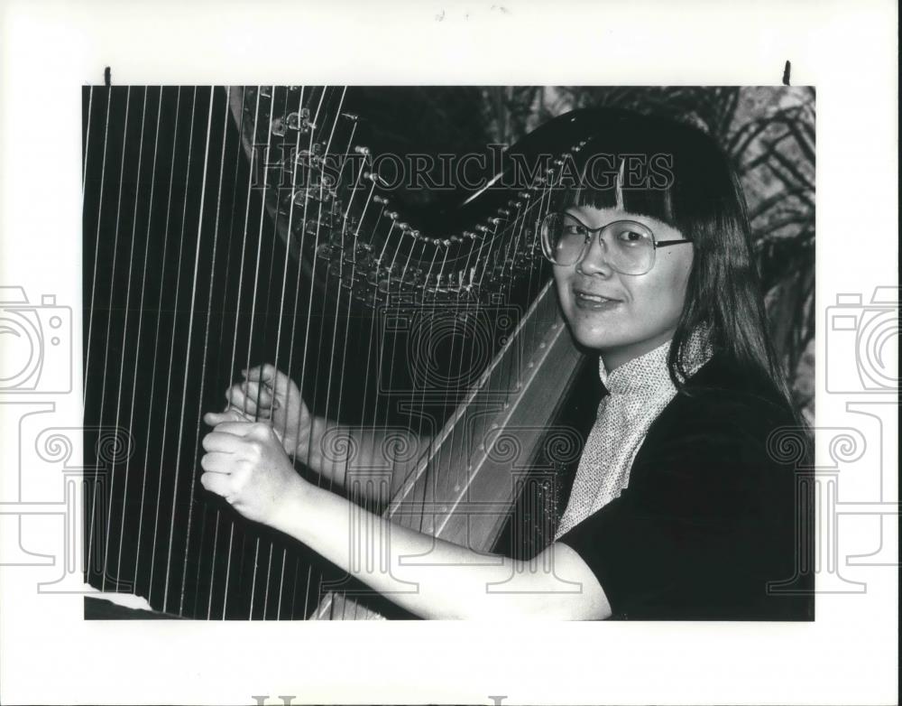 1985 Press Photo Jocelyn Chang Harpist Cleveland Symphony Orchestra - cvp07613 - Historic Images