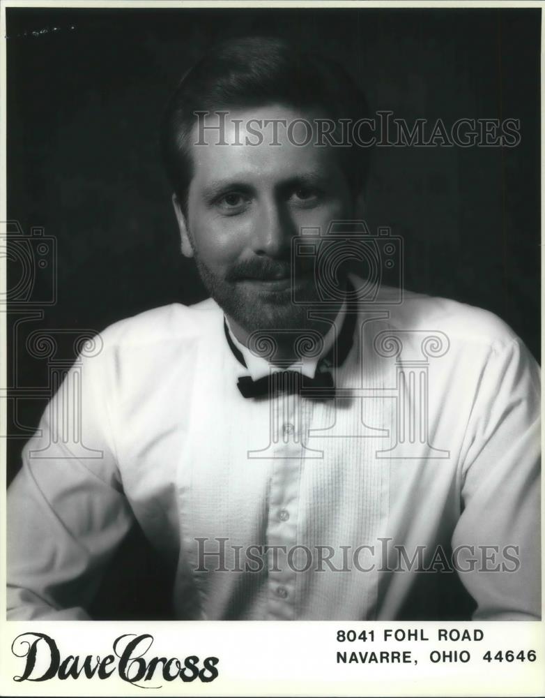 1986 Press Photo Dave Cross Entertainer Navarre Ohio - cvp01743 - Historic Images