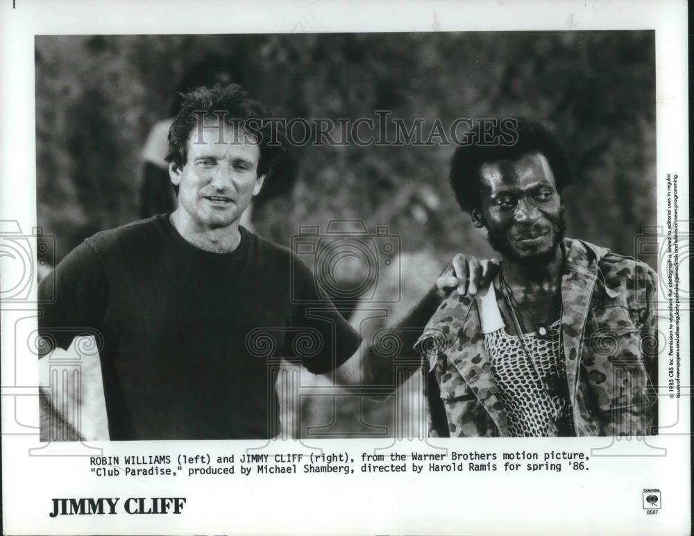 1986 Press Photo Robin Williams and Jimmy Cliff in Club Paradise - cvp02771 - Historic Images