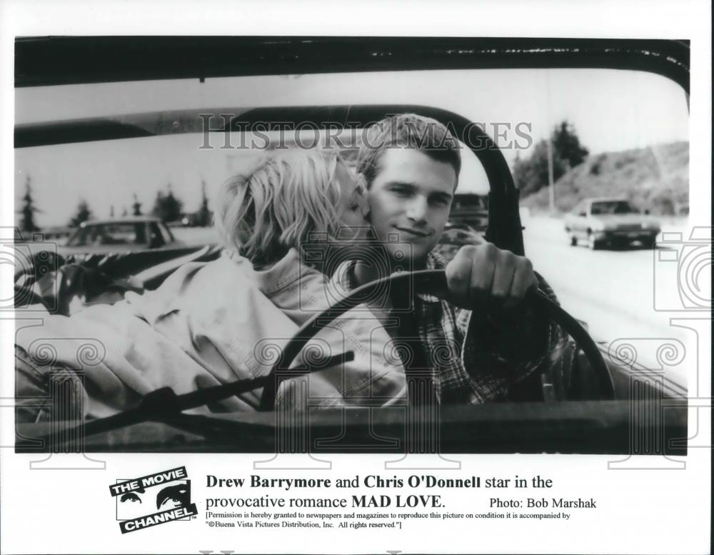 1996 Press Photo Drew Barrymore and Chris O'Donnell star in Mad Love - cvp10139 - Historic Images