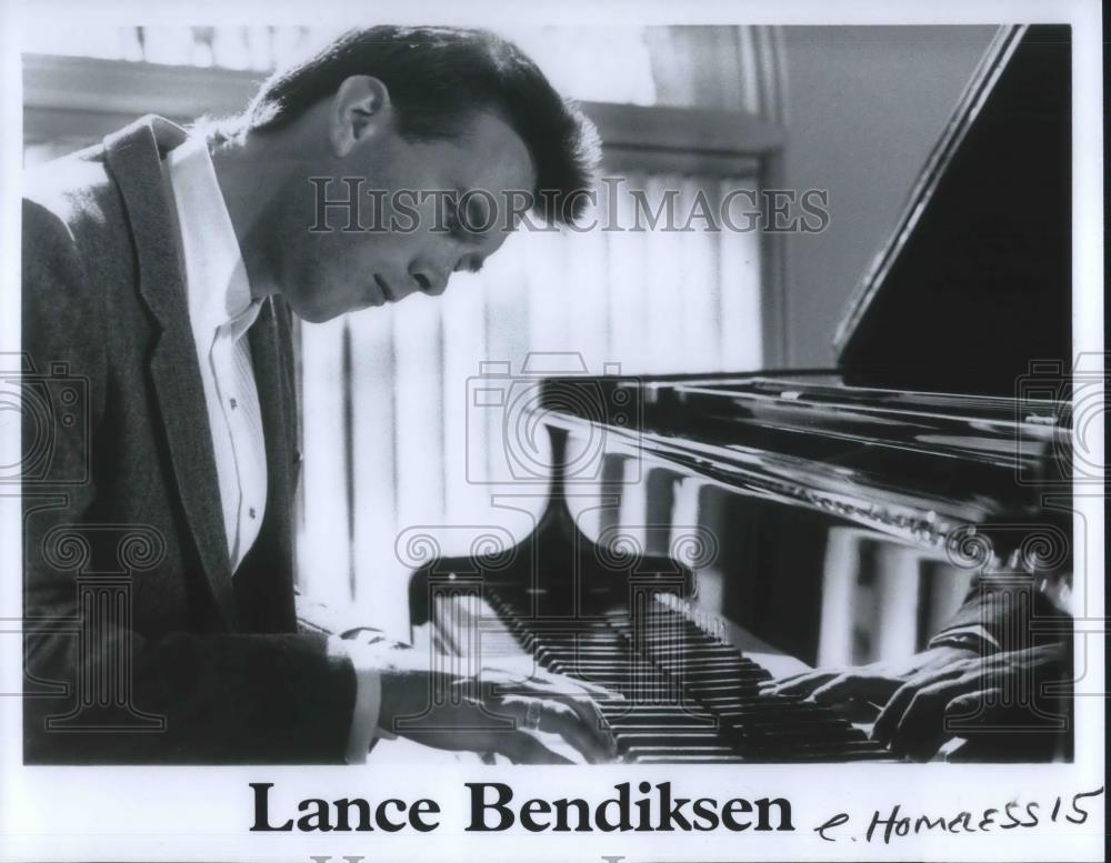 1989 Press Photo Lance Bendiksen Musician Songwriter Producer - cvp02856 - Historic Images
