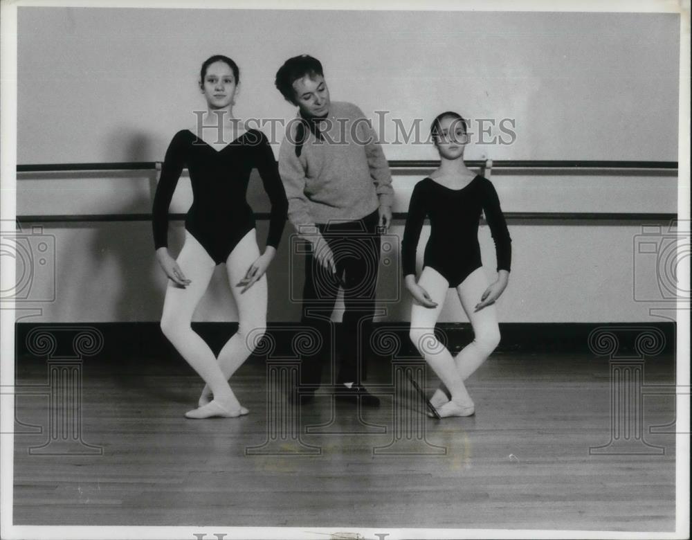 1987 Press Photo Mr Raoul Gelabert at his NYC Studio - cvp11711 - Historic Images