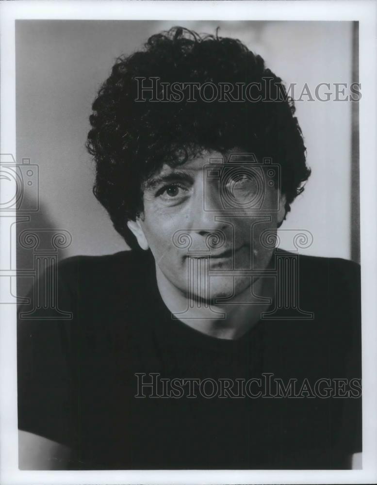 1978 Press Photo Paul Giovanni Author and Director of The Crucifer of Blood - Historic Images
