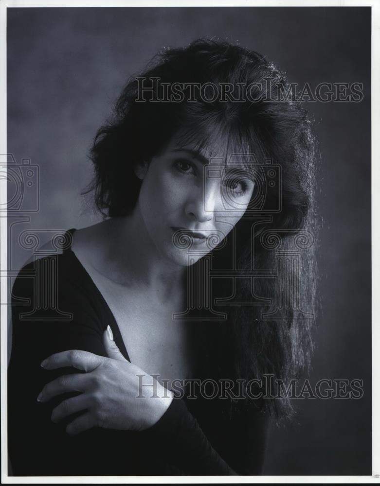 1995 Press Photo Tarra Bruno Singer - cvp00395 - Historic Images