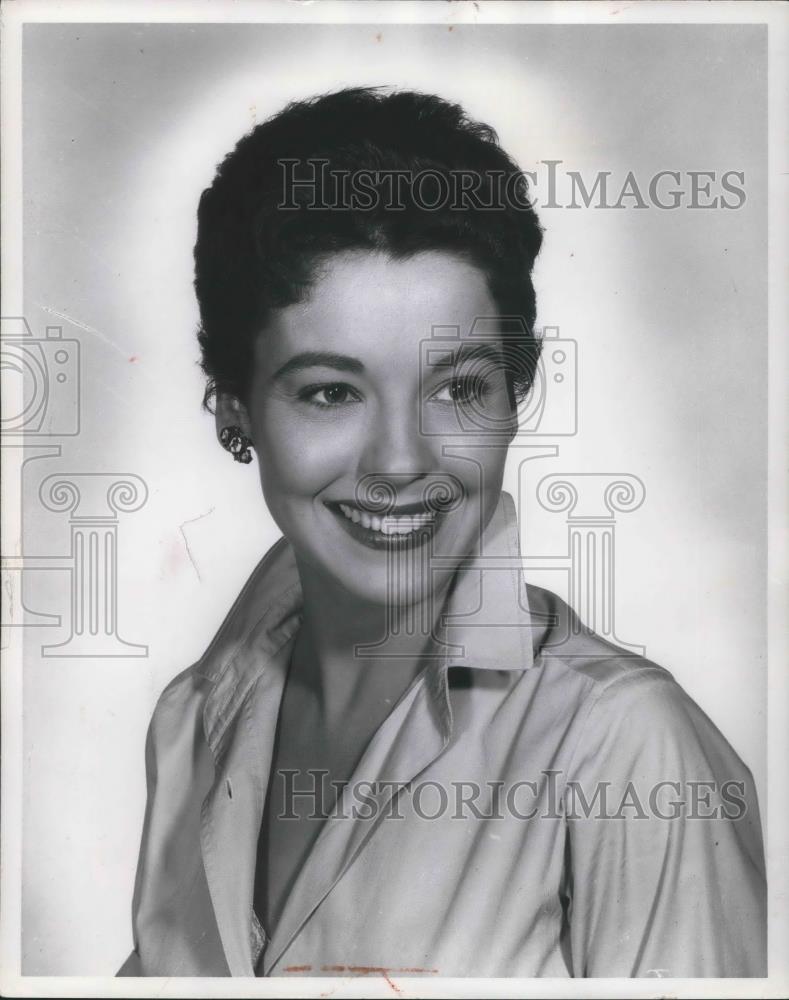 1957 Press Photo Sue England Actress - cvp04812 - Historic Images