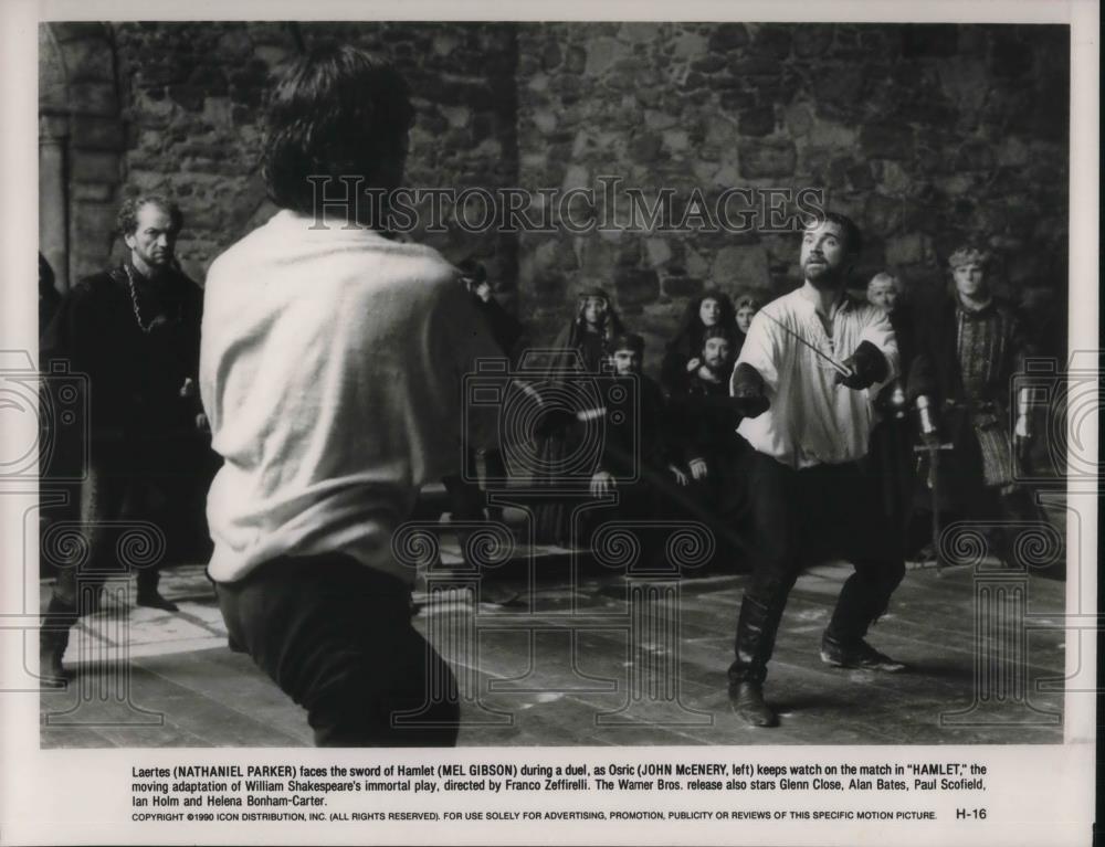 1991 Press Photo Nathaniel Parker Mel Gibson John McEnery star in Hamlet - Historic Images