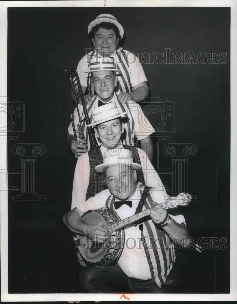 1971 Press Photo Johnny Banks Russ Oitts Jackie Banks Joe Rizzo Dixielanders - Historic Images