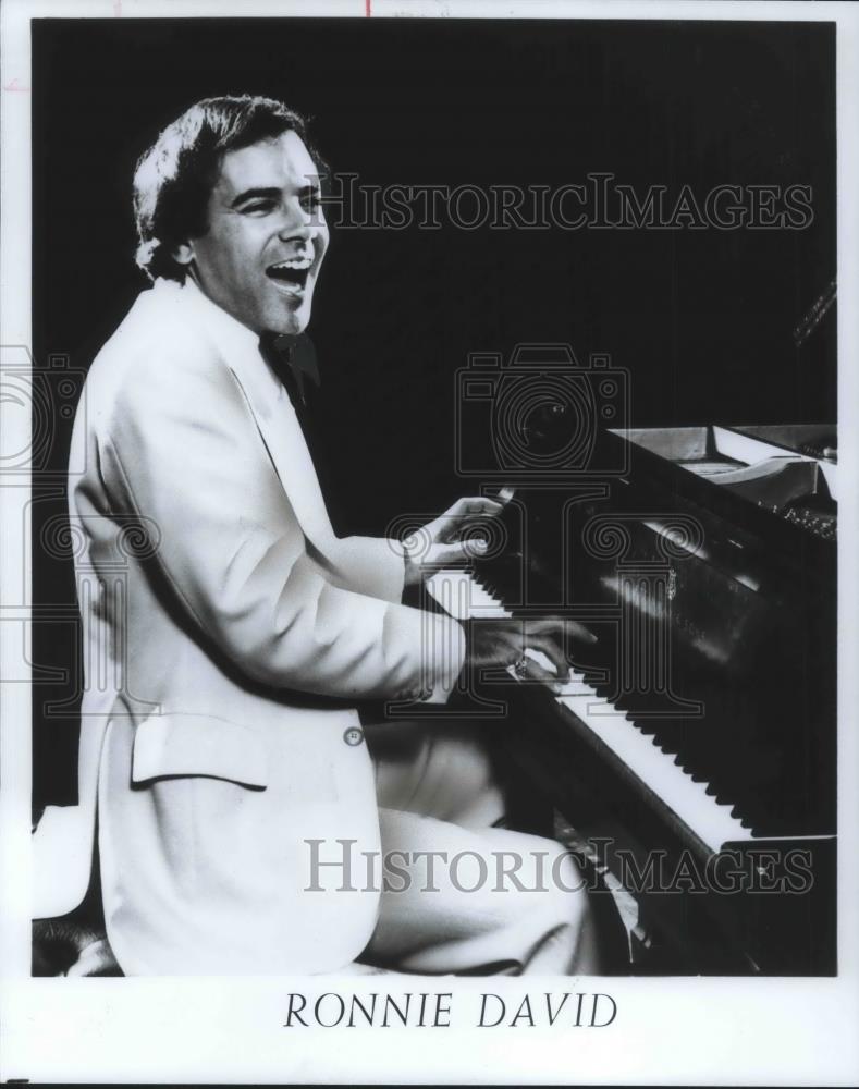 1978 Press Photo Ronnie David Solo Pianist - cvp01656 - Historic Images