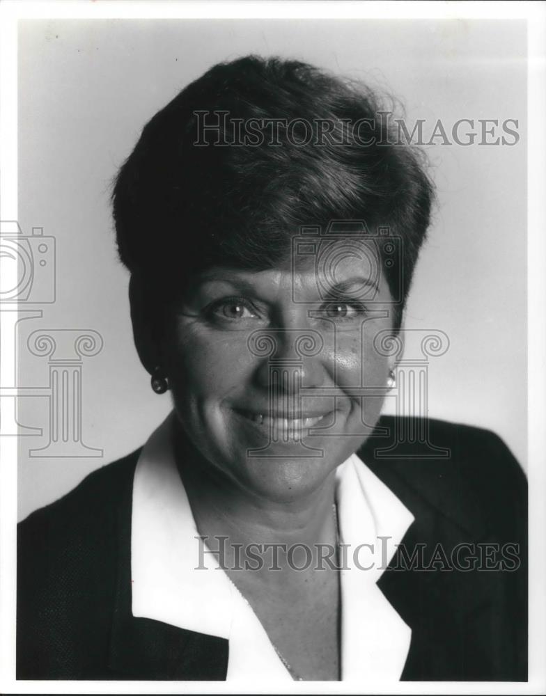 1994 Press Photo Anne Des Rosiers Managing Director Great Lakes Theater Festival - Historic Images