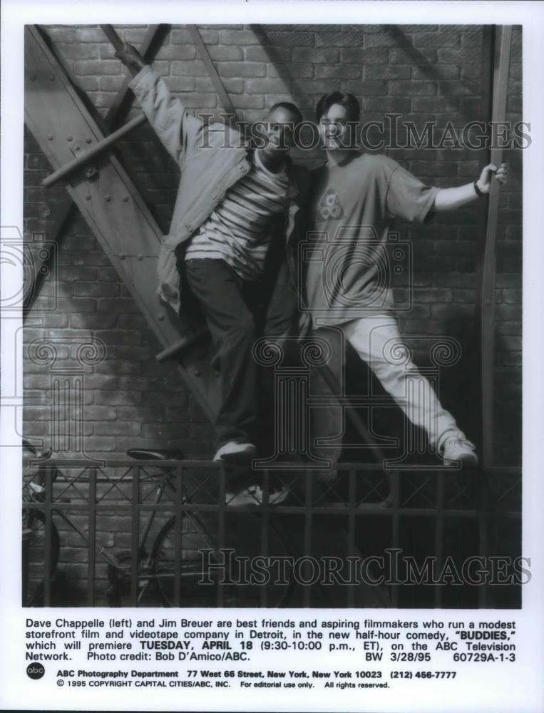 1995 Press Photo Dave Chappelle &amp; Jim Breuer in Buddies - cvp09327 - Historic Images