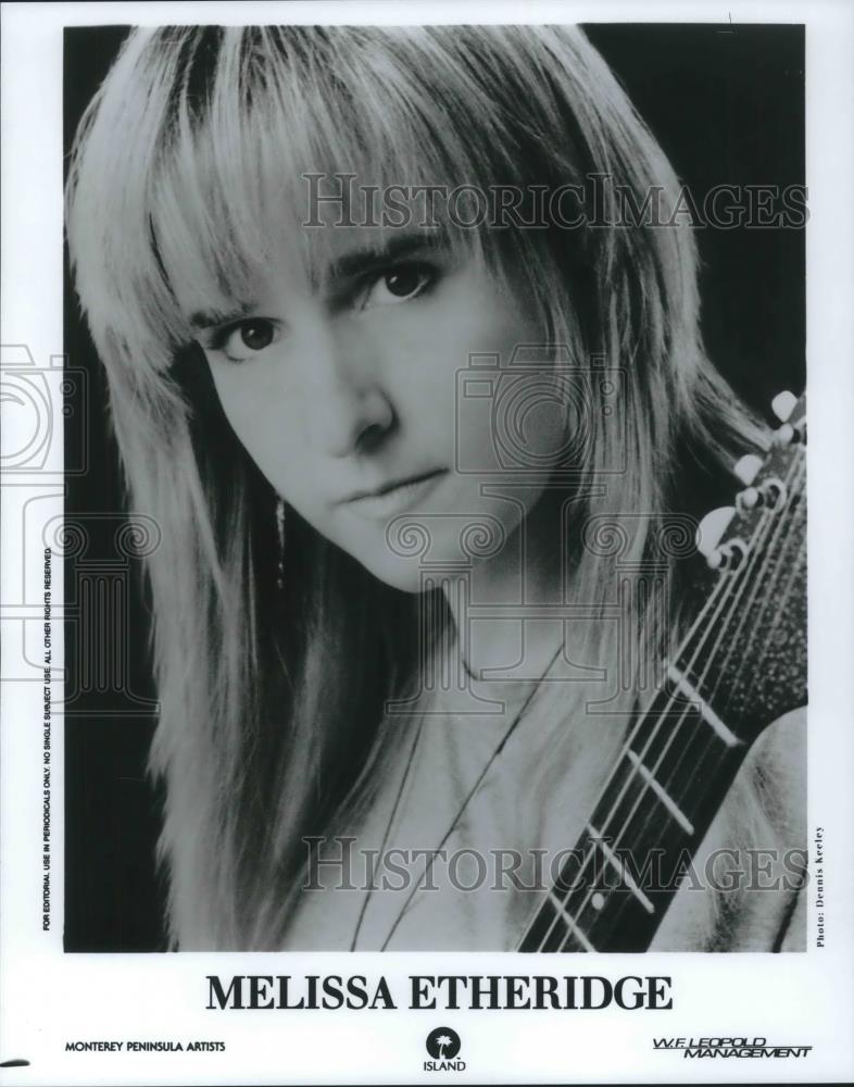 1992 Press Photo Melissa Etheridge Rock Singer Songwriter Guitarist - cvp06169 - Historic Images