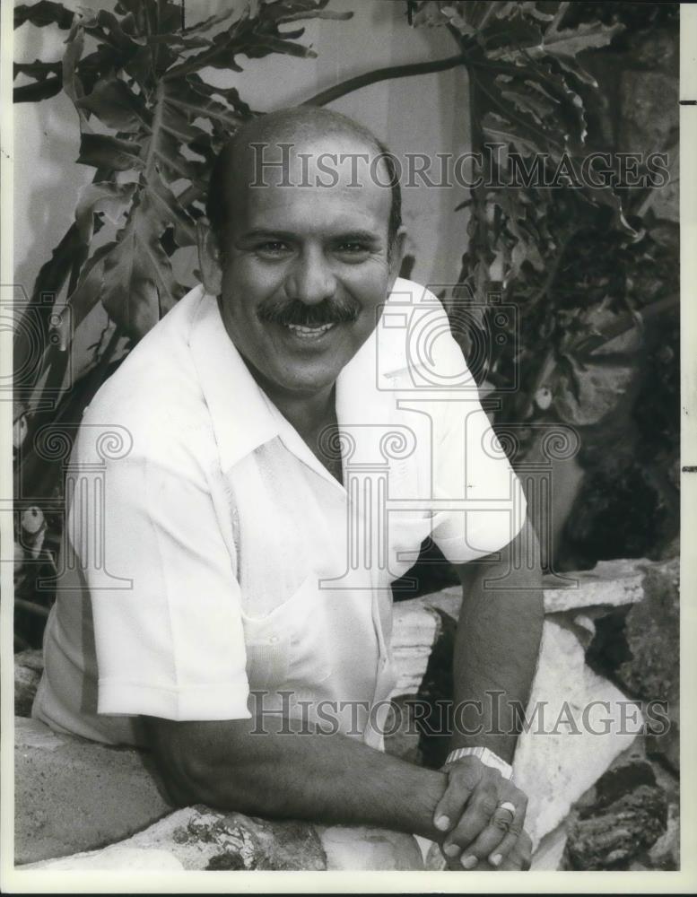 1983 Press Photo Rene Enriquez in Hill Street Blues - cvp05991 - Historic Images