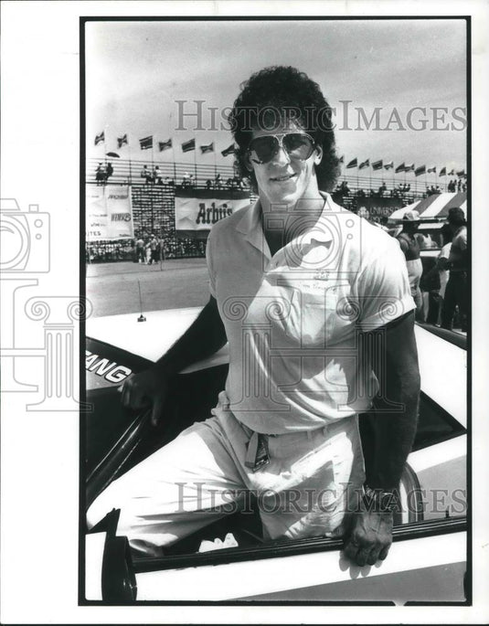 1987 Press Photo Tom Cousineau Linebacker San Francisco 49ers - cvp04419 - Historic Images