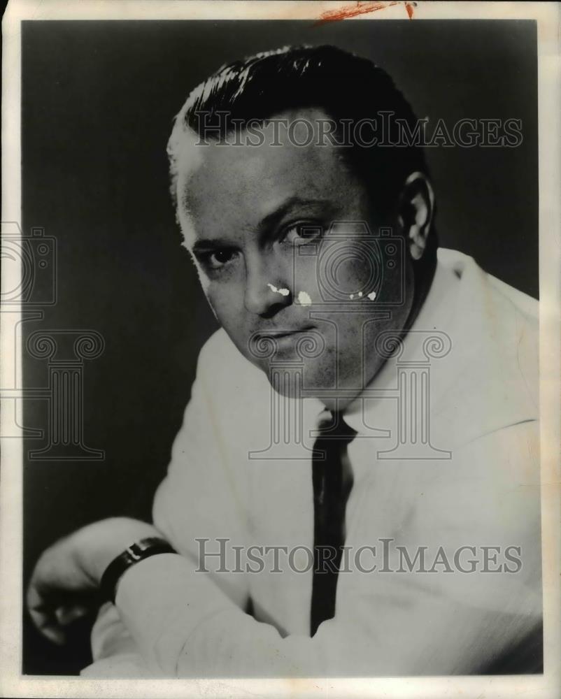 1960 Press Photo Cornell MacNeil baritone singer - Historic Images