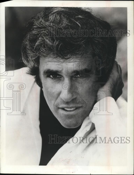 1975 Press Photo Burt Bacharach - Historic Images
