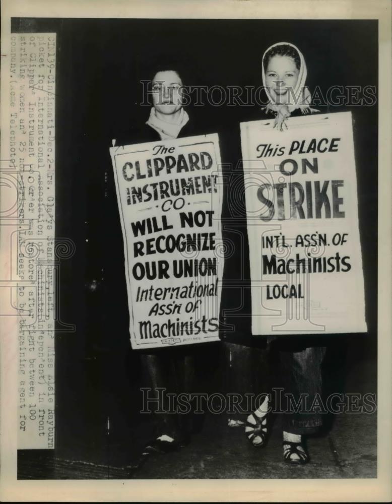 1948 Press Photo Cinncinati Ohio Gladys Stansbury, Adele Rayburn IAM strikers - Historic Images