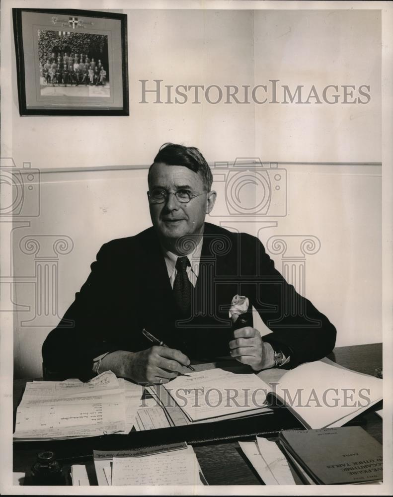 1948 Press Photo Dr. David Keys, manager of Atomic Energy Project - Historic Images