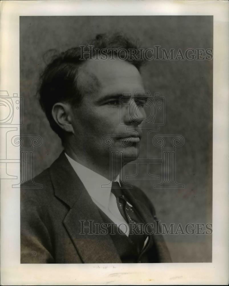 1946 Press Photo Dr. Ira S. Bowen Recipient of Howard N Potts Medal of - Historic Images