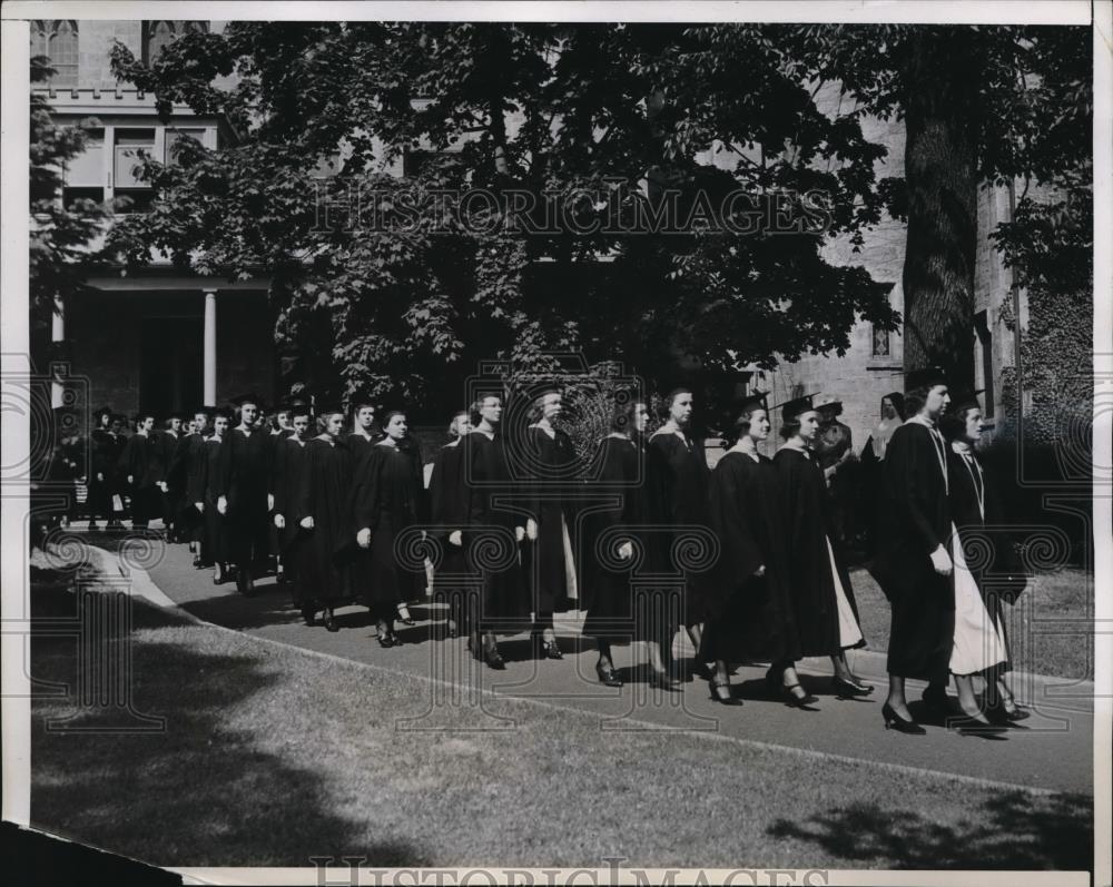 1937 Press Photo Rochelle College in New York, Graduates - Historic Images