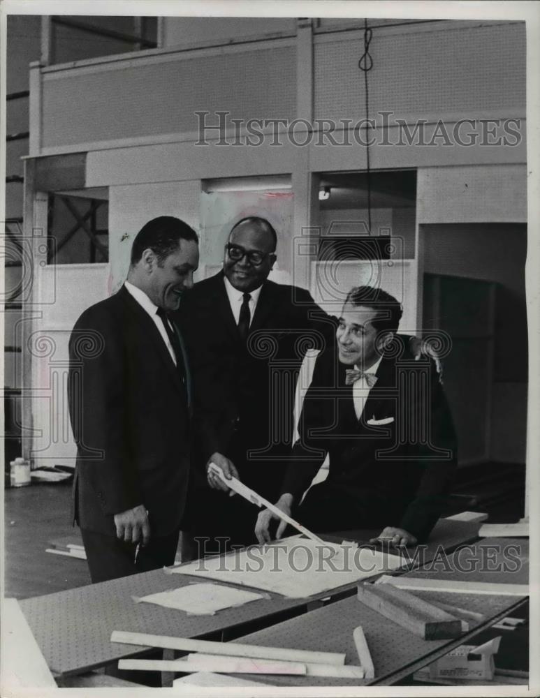 1966 Press Photo Earl Hooper, Gleason Glover and William Spencer - Historic Images