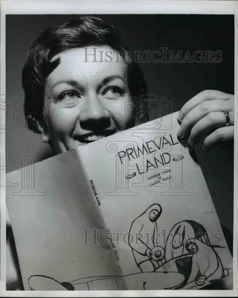 1959 Press Photo Mrs. Fejes, Poet and Painter - Historic Images