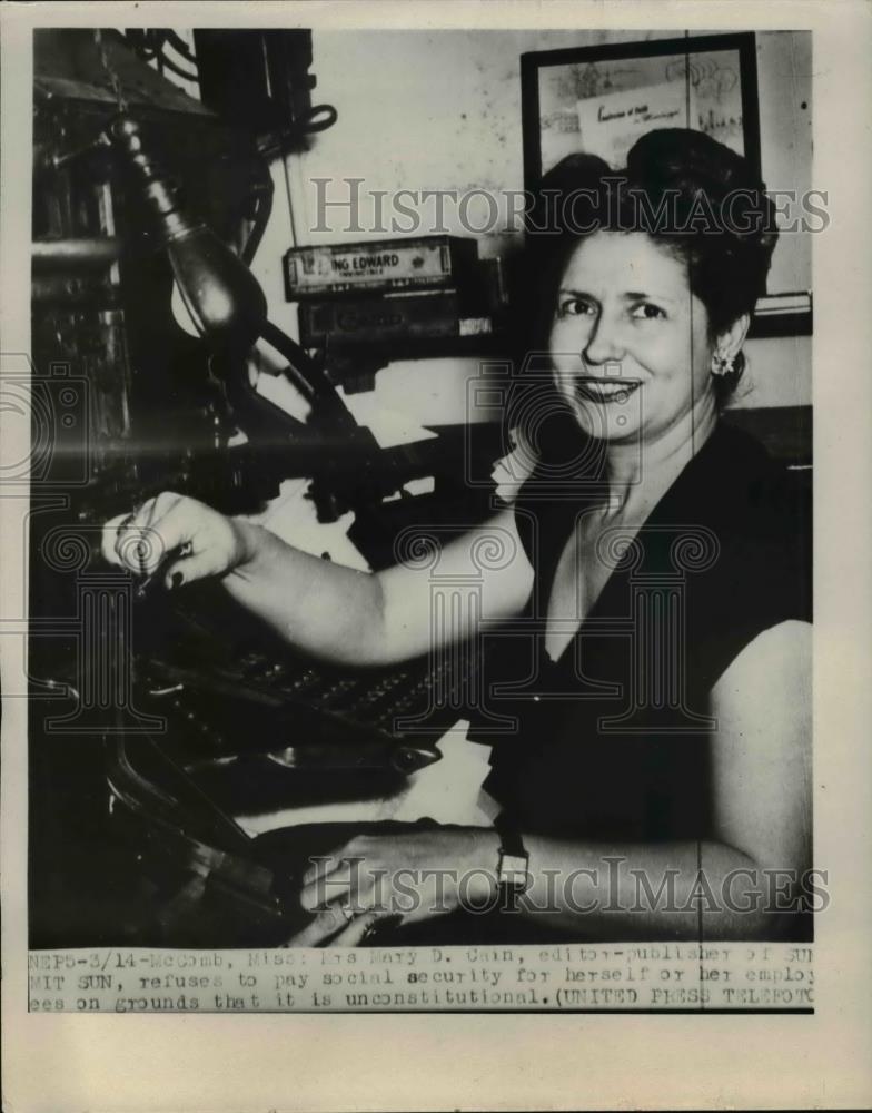 1952 Press Photo Mrs. Mary Cain refuses to pay social security - Historic Images