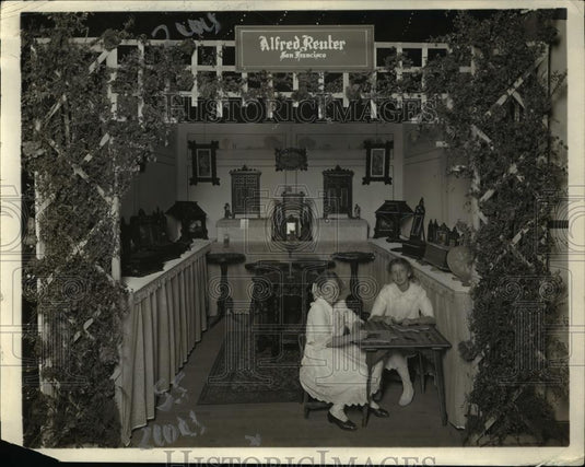 1923 Press Photo Woodworking kids at Alfred Reuter in San Francisco - Historic Images