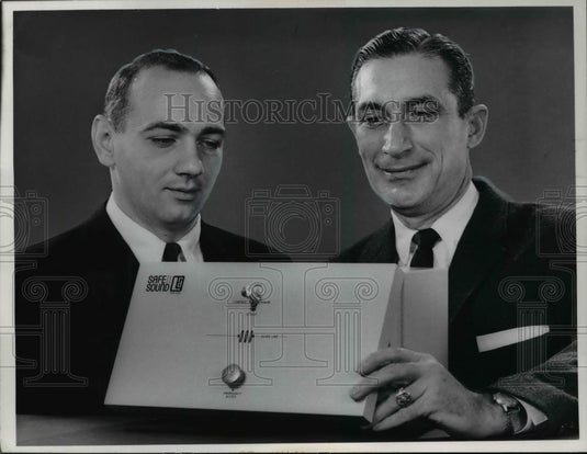 1966 Press Photo Ron LaFrance and William Hart of Safe Sound - Historic Images