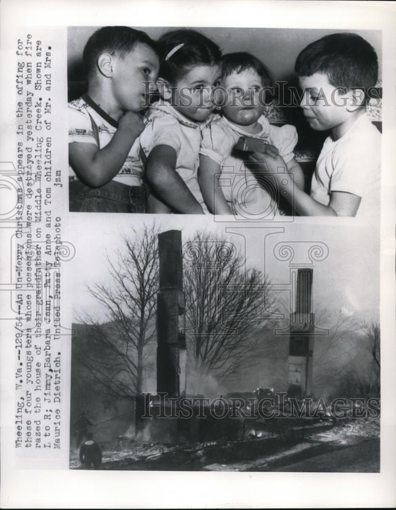 1954 Press Photo Fire Destroys Middle Wheeling Creek House In West Virginia - Historic Images