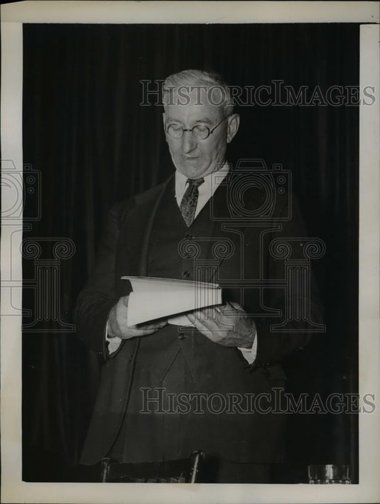 1937 Press Photo Bernard Wittenauer Addresses A Meeting Of Women's Organization - Historic Images