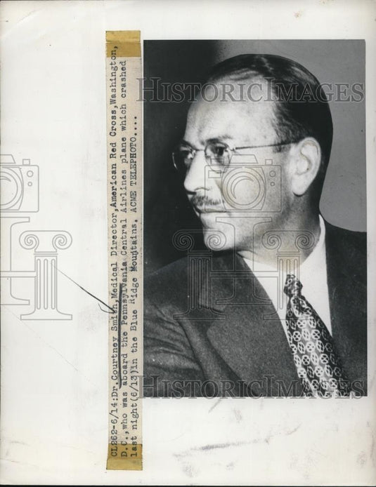1947 Press Photo Courtney Smith before Pennsylvania Central Airlines Plane Crash - Historic Images