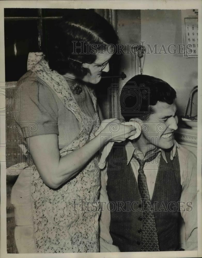 1939 Press Photo Buffalo New York, Francis Smith and Mrs Jean Smith, was in - Historic Images