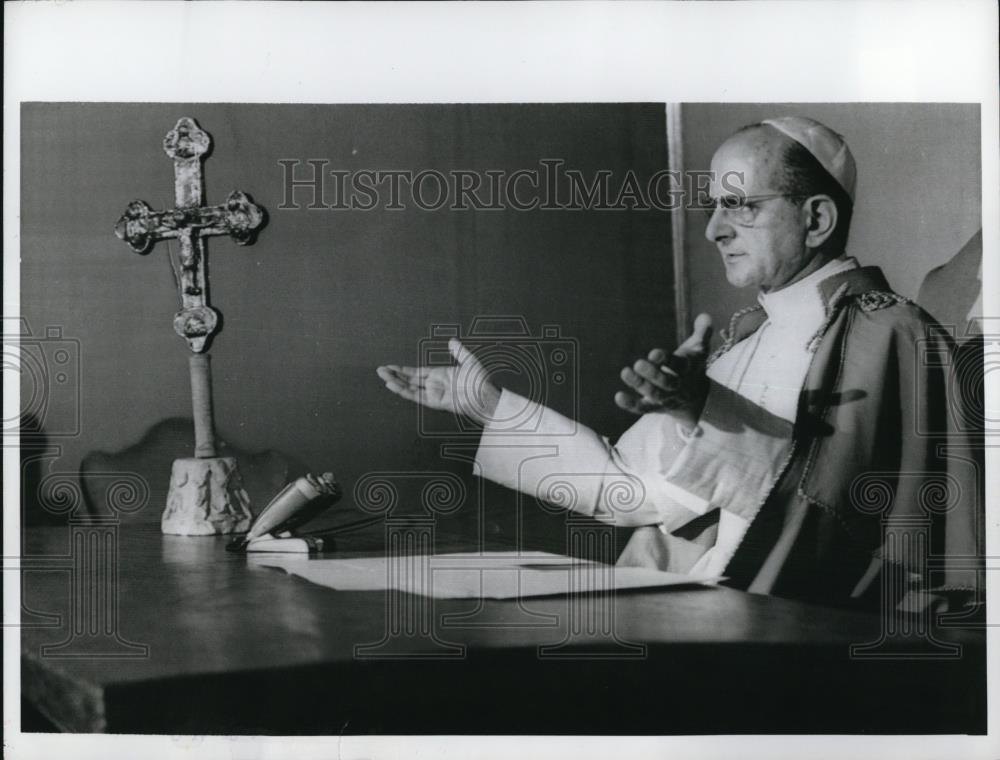 1965 Press Photo Pope Paul VI broadcast his annual Christmas message - Historic Images