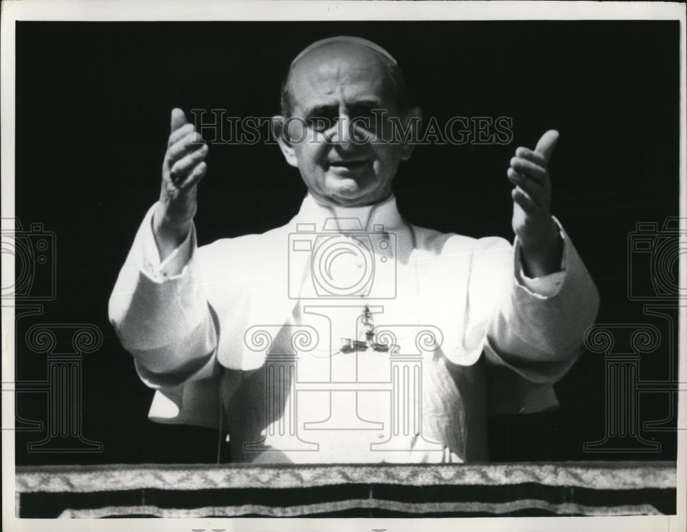 1967 Press Photo Pope Paul VI at the window of Apostolic Palace in Vatican City - Historic Images