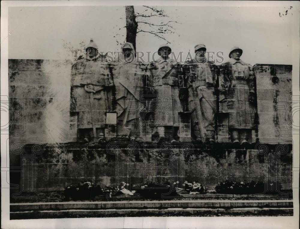 1935 Press Photo New Monument by Mario-Roustan - Historic Images