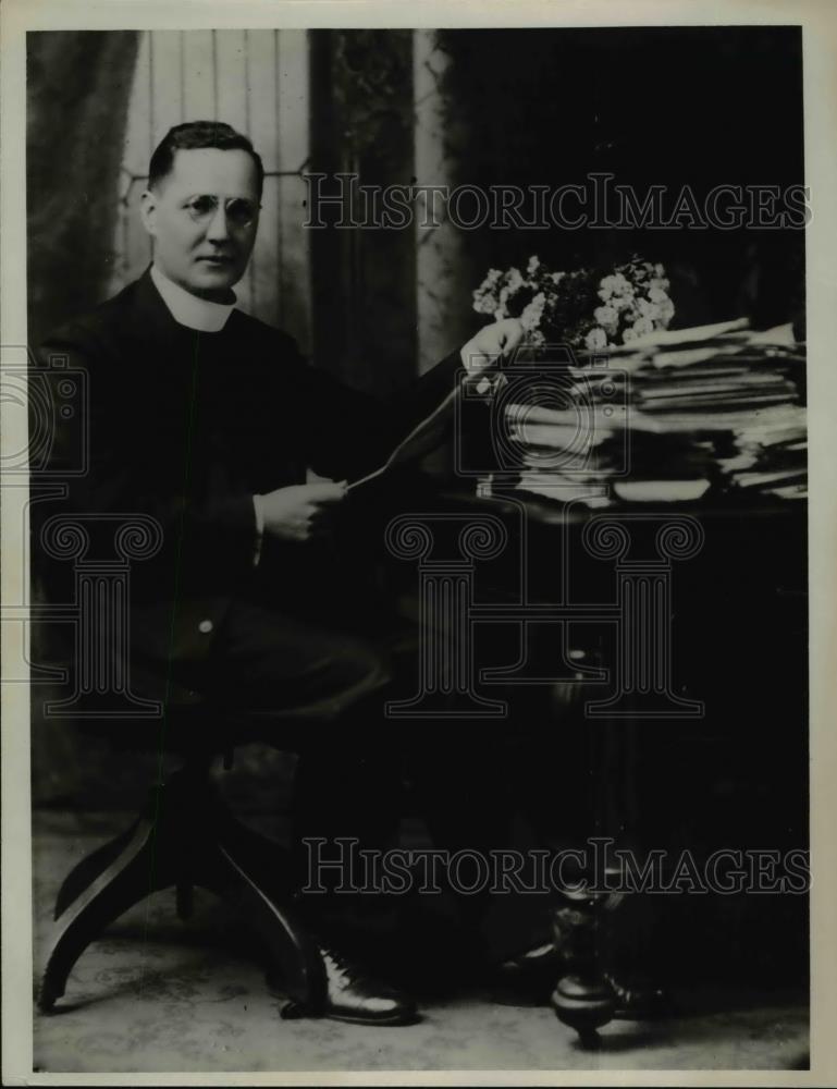 1934 Press Photo Rev. John Stipanovic - Historic Images