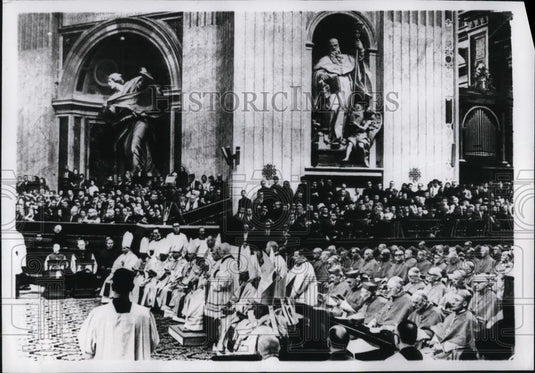 1967 Press Photo Pope Paul VI opens Synod of Bishop at St. Peter's Basilica - Historic Images