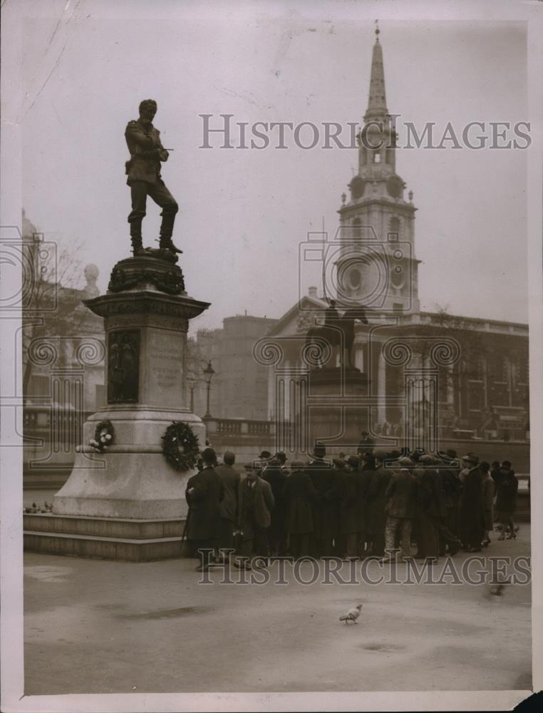 1930 Press Photo Gordon statue at Trafalgar Square in London England - Historic Images