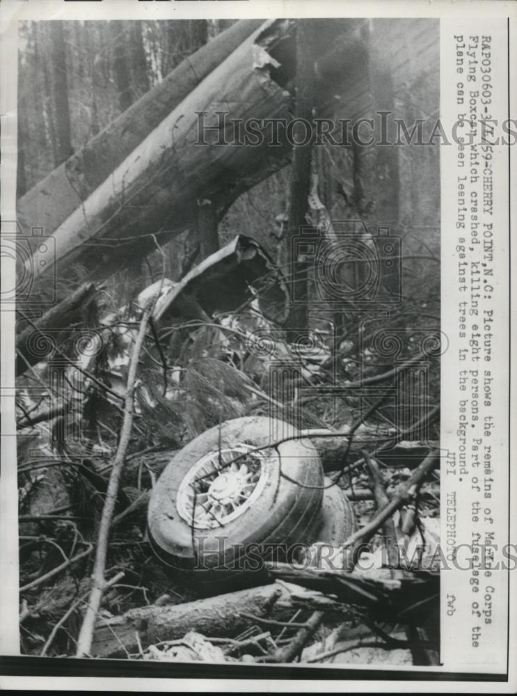 1959 Press Photo Remains Of Marine Corps Flying Box Car Which Crashed, Killing 8 - Historic Images