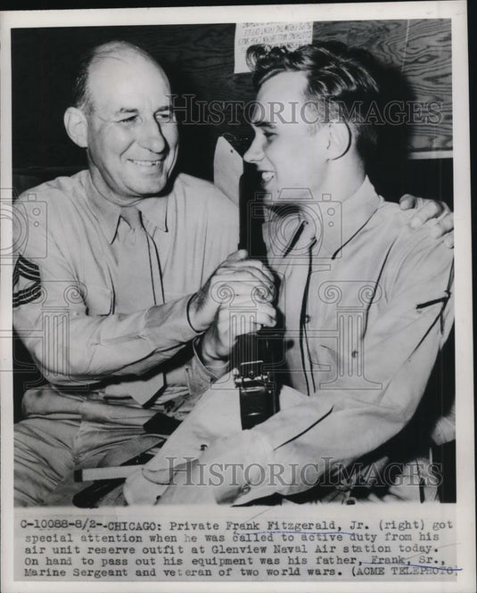 1950 Press Photo Chicago Pvt Frank Fitzgerald Jr & dad Marine Sgt Frank Sr - Historic Images