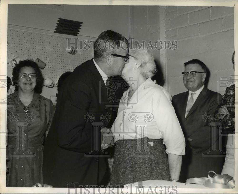 1964 Press Photo Winifred Clark&#39;s Retiring Party - Historic Images